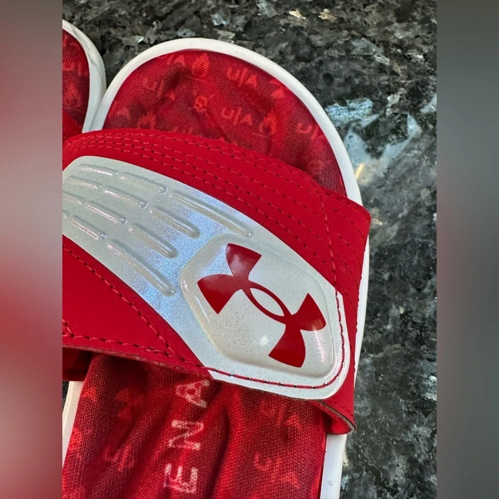 Under Armour Sandals Youth Kids Size 1 Mercenary Slide Red Hook & Loop Comfort